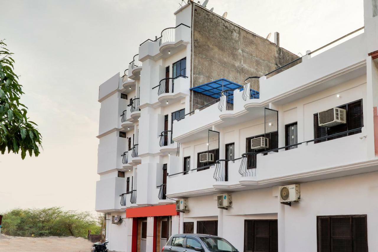 لاكناو Spot On 38567 Hotel Aryan المظهر الخارجي الصورة